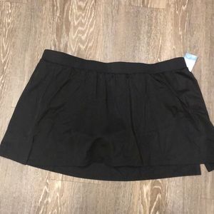 NWT Cacique swim skirt.  Size 18